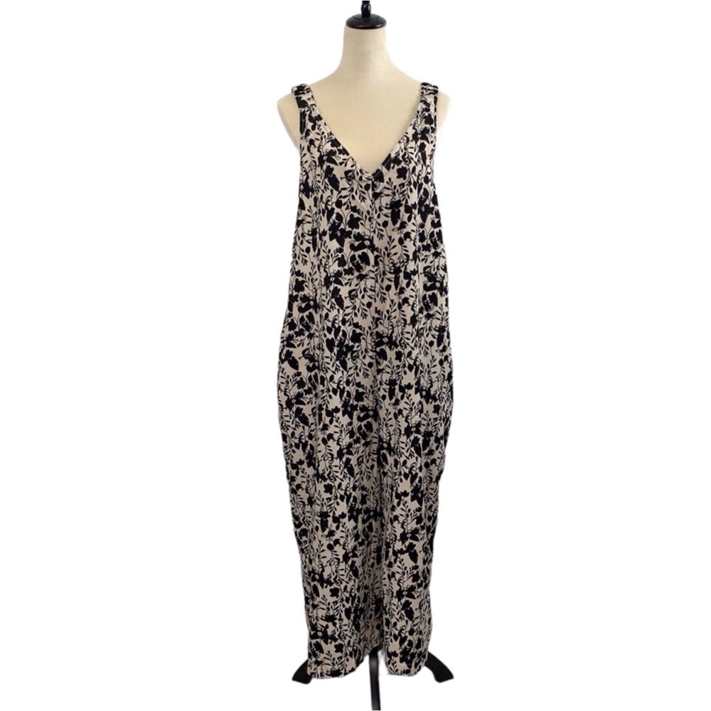 Simply Suzanne Betro | Wide Leg Cropped Jumpsuit
